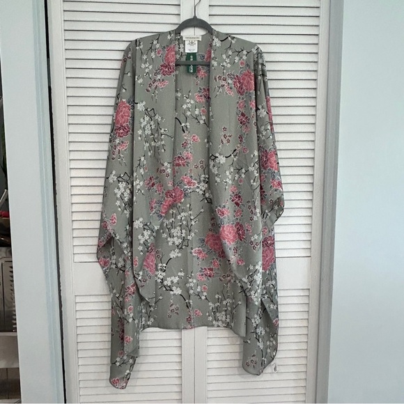 NWT Kimono Style Duster - Picture 8 of 12